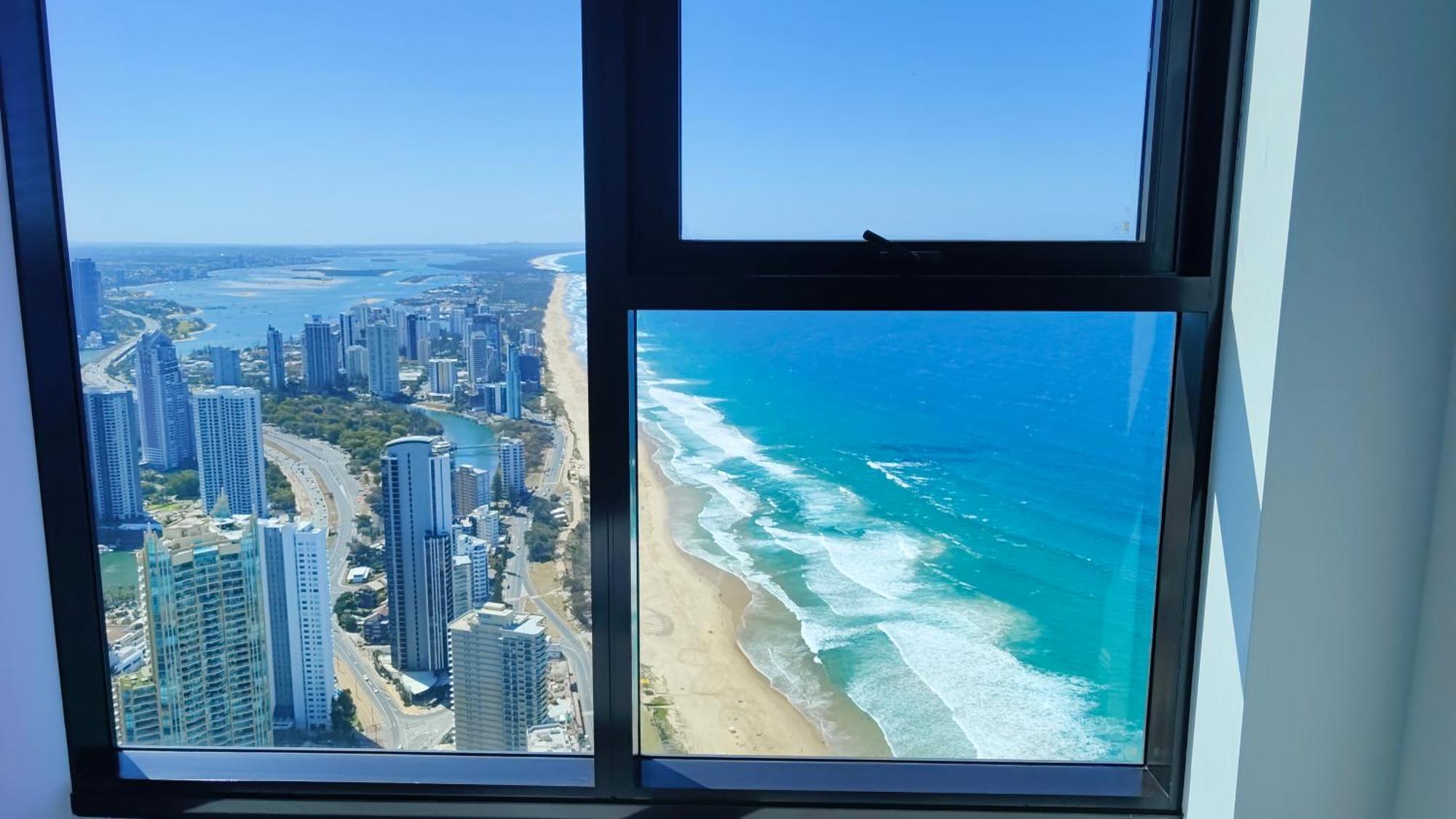 Surfers Paradise New Beachfront Apartments Gold Coast Ngoại thất bức ảnh